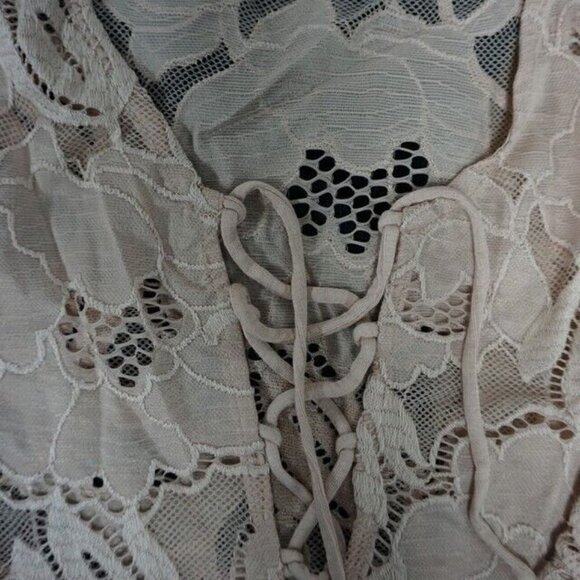 Guess Beige Lace Up Corset Rose Bodysuit Floral Short Sleeves Mesh New - Picture 7 of 10